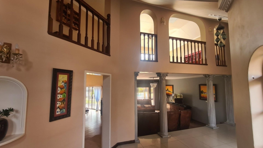 5 Bedroom Property for Sale in Wilgeboom A H North West